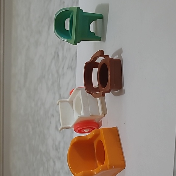 Vintage Fisher-Price toys - Picture 12 of 16